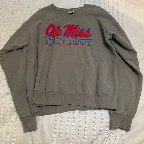 Ole Miss Crewneck - Picture 1 of 3